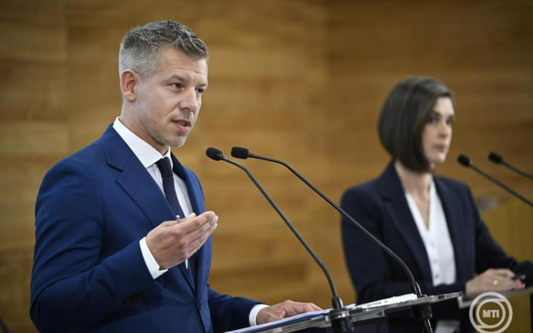 Paks - Magyar Péter: kedden vagy szerdán állítják le a paksi atomerőmű utolsó blokkját