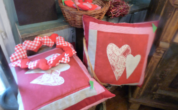 Ma Valentin nap van!