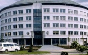 2,5 milliós szájsebészeti csontfúrót kapott a Szent Borbála fogászata