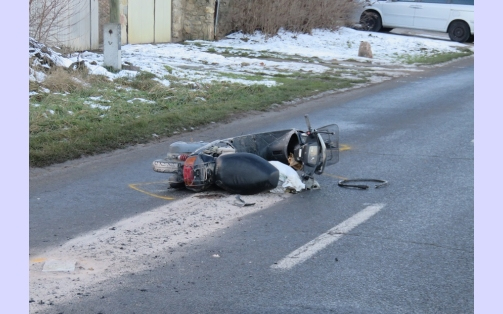 Autóbusszal ütközött - Szemtanúk jelentkezését várja a rendőrség!