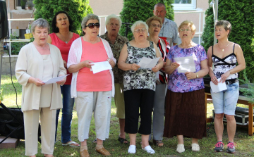 Hagyományteremtő nyárköszöntés Környén