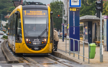 Marad a Budapest-bérlet és a vármegye bérletet is elfogadja a BKK