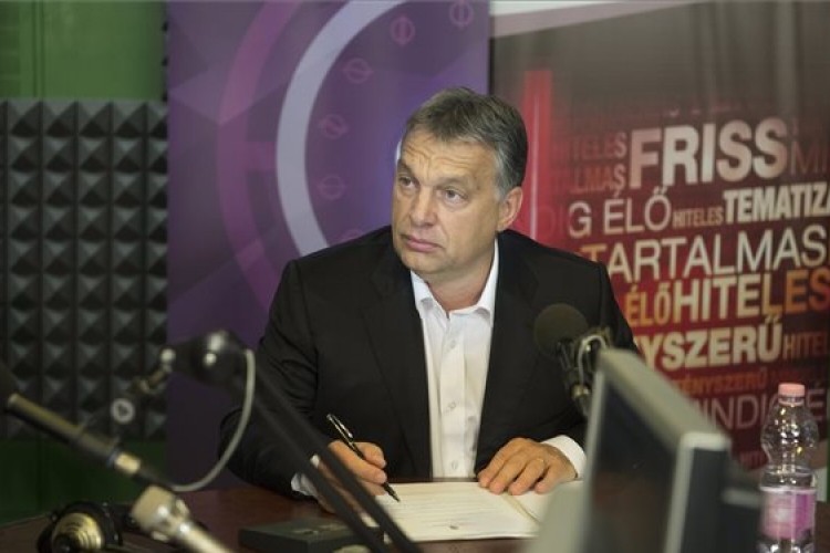 Orbán: vész- és óvintézkedésként indokolt a bejelentett zárolás