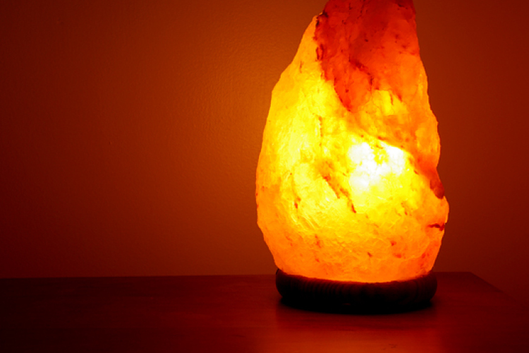 Ápoljuk bőrünket kristálysóval