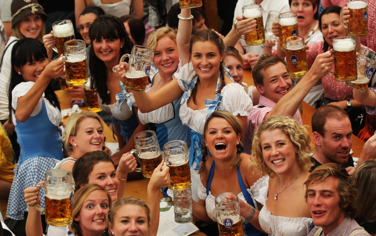 Szigorú biztonsági előírásokat vezetnek be a müncheni Oktoberfesten